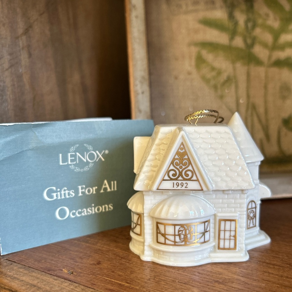 Lenox China Village Sweet Shop 1992 Christmas Ornament w/Box EUC